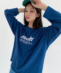 muahmuah | A'GEM/9 × .kom『muah muah/ムーアムーア』MUAH SIGNATURE GRAPHIC T-SHIRT/シグネチャー グラフィック ロングスリーブTシャツ(Tシャツ/カットソー)