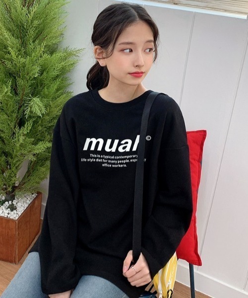 muahmuah（ムーアムーア）の「A'GEM/9 × .kom『muah muah/ムーアムーア』MUAH SIGNATURE GRAPHIC T-SHIRT/シグネチャー グラフィック ロングスリーブTシャツ（Tシャツ/カットソー・レディース・ホワイト/ブラック/ライトグレー/インディゴブルー・FREE）」の7枚目の写真