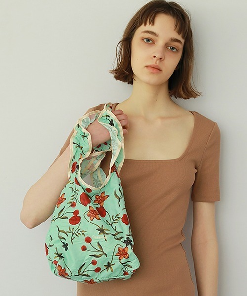 Casselini(キャセリーニ)の「プリントフリルミニエコバッグ(エコバッグ/サブバッグ・レディース・アイボリー/ブラウン/ブルー系1/オレンジ・FREE)」の8枚目の写真