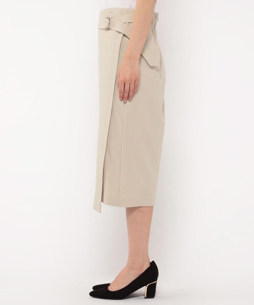 MEW'S REFINED CLOTHES(ミューズリファインドクローズ)の「イージーケアラップ風タイトスカート(スカート・レディース・ベージュ/ブラック・MEDIUM)」の5枚目の写真