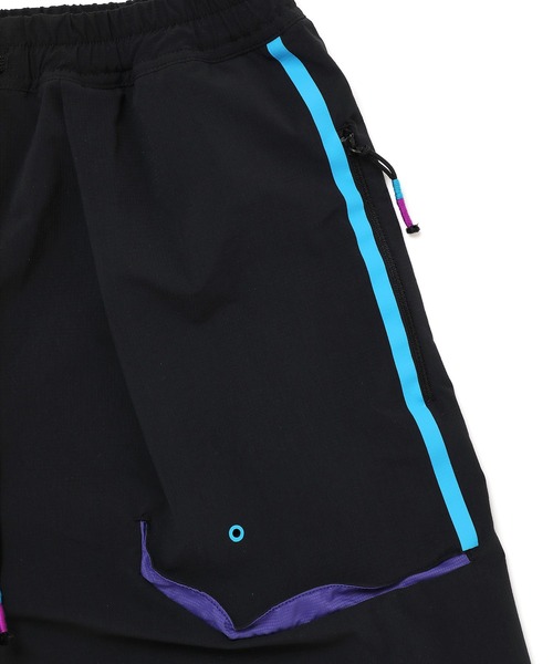 SIVA（シヴァ）の「SIVA シヴァ / SEAM-LINE LAYERED SHORTS シームラインレイヤードショーツ / 21C-S-02-04（その他パンツ・メンズ・カーキ/ブラック・2/3）」の17枚目の写真