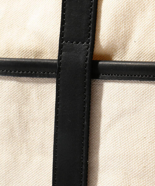 TOMORROWLAND （トゥモローランド）の「【別注】AMIACALVA×TOMORROWLAND キャンバストート（トートバッグ・メンズ・ホワイト・FREE）」の5枚目の写真