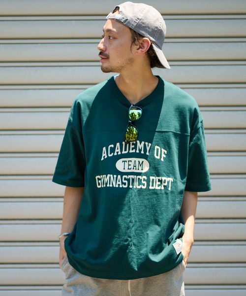 CIAOPANIC TYPY（チャオパニックティピー）の「USAコットンカレッジプリントフットボールTee（Tシャツ/カットソー・メンズ・ブラック/オフホワイト/ゴールド/グリーン・SMALL/MEDIUM/LARGE/X-LARGE）」の9枚目の写真