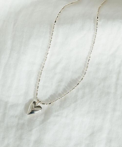 CITEN（シテン）の「＜CITEN＞ニュアンス ハートモチーフ ネックレス（ネックレス・レディース・シルバー/ゴールド・FREE）」の2枚目の写真
