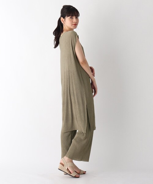 DRESKIP(ドレスキップ)の「◆【2点セット】ランダムプリーツトップス×パンツ(セットアップ・レディース・グレー系その他/サンドベージュ/ブラウン系その他・02/03)」の6枚目の写真