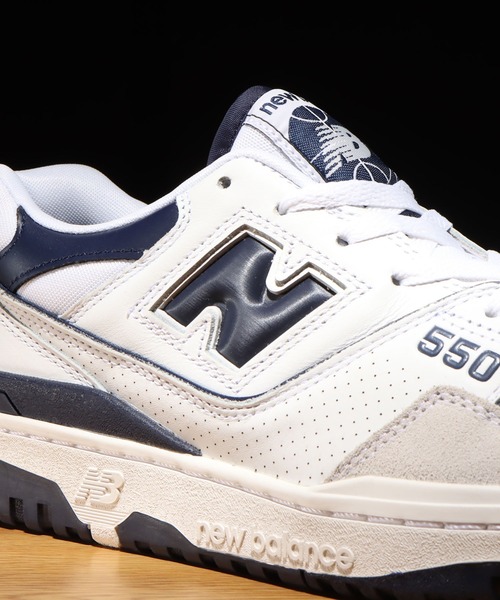 NEW BALANCE（ニューバランス）の「New Balance BB550WA1 / ニューバランス BB550WA1（スニーカー・メンズ・ホワイト・23.5cm/24.5cm/25.5cm/26.5cm/27.5cm/28.5cm/23.0cm/24.0cm/25.0cm/26.0cm/27.0cm/28.0cm/29.0cm）」の3枚目の写真