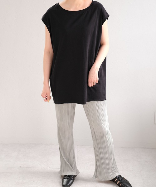 ANDJ(アンドジェイ)の「オーガニックコットンフレンチスリーブTシャツ(Tシャツ/カットソー・レディース・ブラック/オフホワイト/ライトベージュ・M)」の21枚目の写真