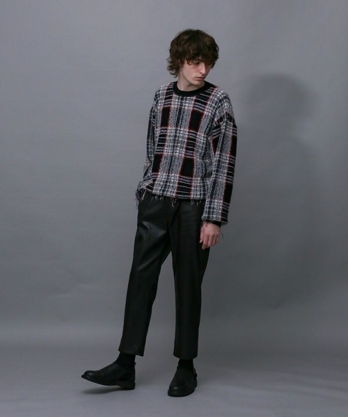 Iroquois(イロコイ)の「SYNTHETIC LEATHER TAPERED PT(その他パンツ・メンズ・ブラック/ブラウン・1/3/2)」の7枚目の写真