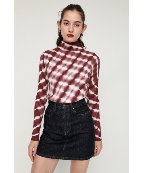 SLY（スライ）の「DYEING HG RIB TOPS ハイゲージ リブ トップス（ニット/セーター・レディース・ターコイズブルー/ブラウン系その他2/オレンジ系その他・FREE）」の2枚目の写真