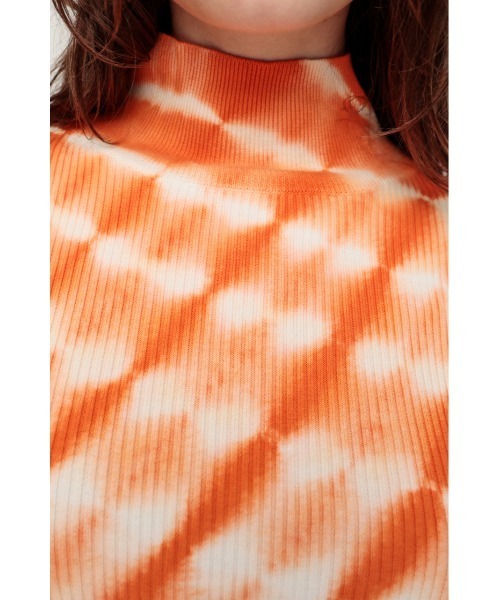 SLY（スライ）の「DYEING HG RIB TOPS ハイゲージ リブ トップス（ニット/セーター・レディース・ターコイズブルー/ブラウン系その他2/オレンジ系その他・FREE）」の22枚目の写真