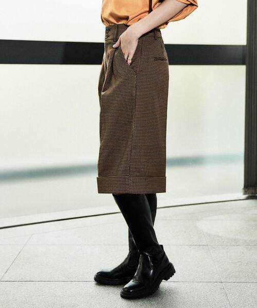 nota(ノータ)の「センタープレスハーフパンツ(その他パンツ・レディース・ブラウン/ワインレッド・3/2)」の8枚目の写真