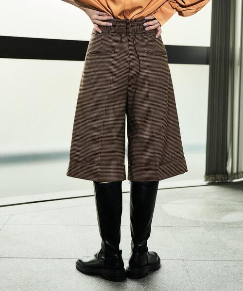 nota(ノータ)の「センタープレスハーフパンツ(その他パンツ・レディース・ブラウン/ワインレッド・3/2)」の9枚目の写真