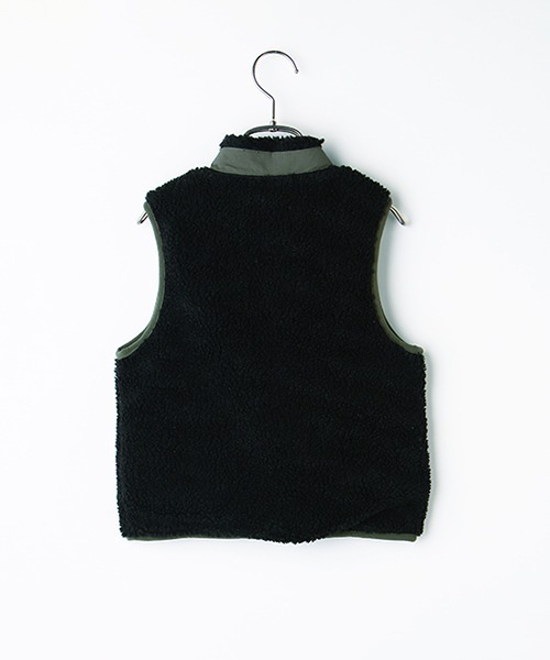 b・ROOM（ビールーム）の「【Coleman】ボアベスト（ベスト・キッズ・ブラック/オフホワイト・110cm/100cm/120cm/130cm）」の8枚目の写真