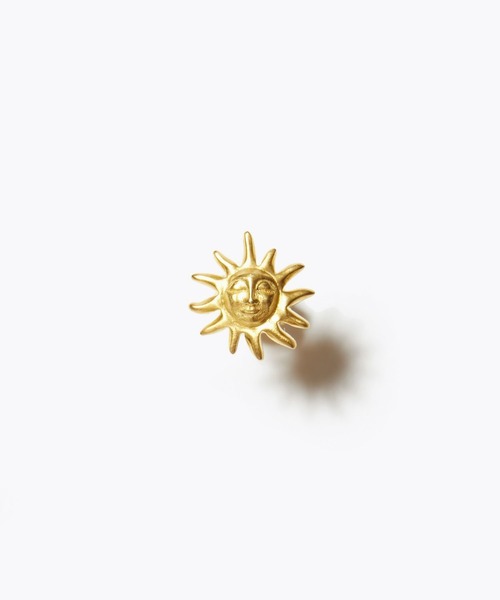ARTIDA OUD（アルティーダウード）の「[glimmer] K10 soleil スタッド シングル ピアス（ピアス（片耳用）・レディース・ゴールド・FREE）」の6枚目の写真