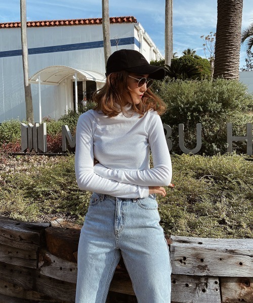 esutoreja（エストレジャ）の「カラバリタートルネックカットソー（Tシャツ/カットソー・レディース・ホワイト/ブラック/ベージュ/ブラウン/オリーブ・FREE）」の11枚目の写真