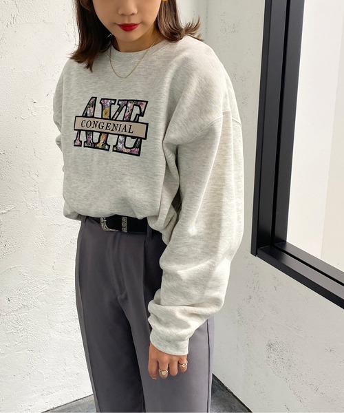 apres jour mignon（アプレジュールミニョン）の「花刺繍ロゴスウェット【ZOZOTOWN限定アイテム】（スウェット・レディース・ブラック/ダークグリーン/パープル/ナチュラル・X-LARGE/フリー）」の5枚目の写真