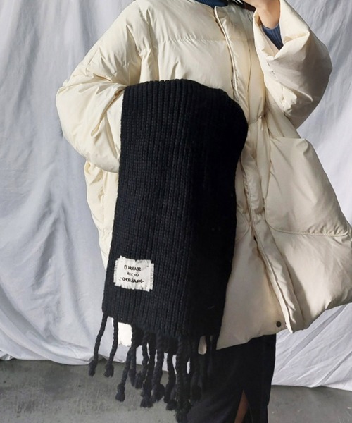 me+em select(ミームセレクト)の「【6色展開】レタリングタグローゲージニットカラーマフラー(マフラー・レディース・ブラック/ダークグリーン/パープル/イエロー/アイボリー/ダークブルー・FREE)」の17枚目の写真