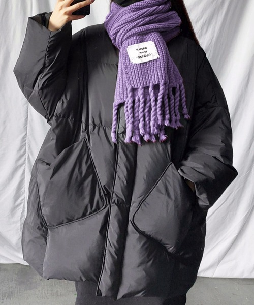 me+em select(ミームセレクト)の「【6色展開】レタリングタグローゲージニットカラーマフラー(マフラー・レディース・ブラック/ダークグリーン/パープル/イエロー/アイボリー/ダークブルー・FREE)」の8枚目の写真