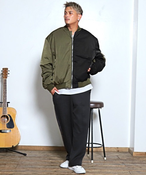LUXSTYLE(ラグスタイル)の「BIG中綿MA-1ジャケット(MA-1・メンズ・カーキ/マルチ/ホワイト・L/M)」の7枚目の写真