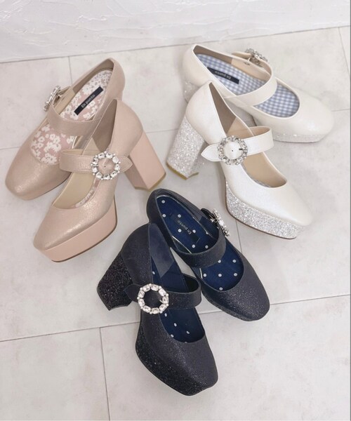 En Punto（エンプント）の「◆【ラスト１】バックル付きストームパンプス（パンプス・レディース・ブラック系8・23.5cm）」の9枚目の写真