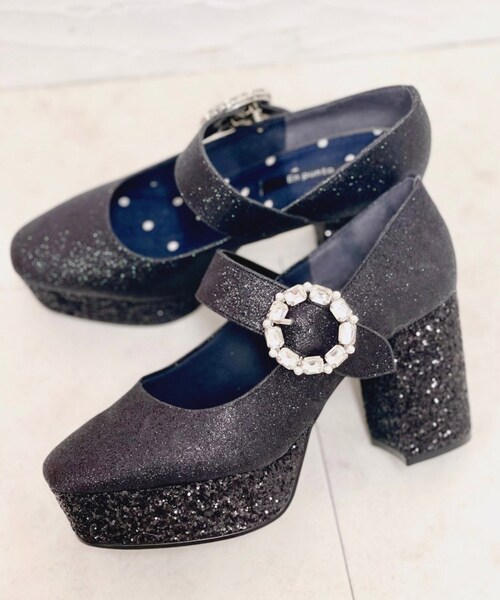 En Punto（エンプント）の「◆【ラスト１】バックル付きストームパンプス（パンプス・レディース・ブラック系8・23.5cm）」の11枚目の写真