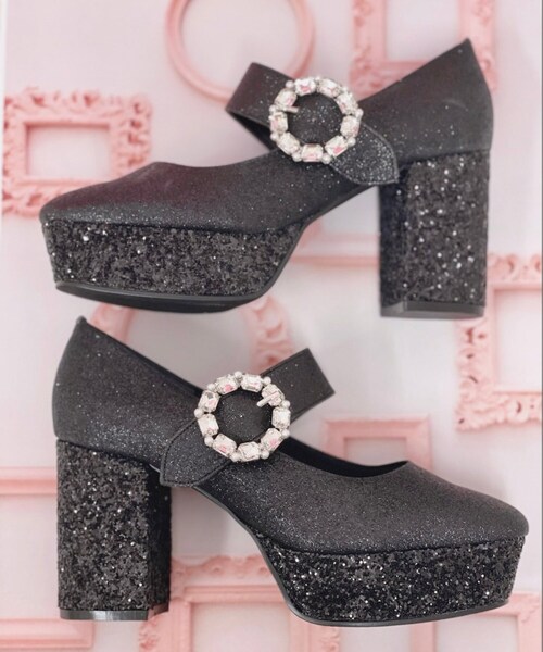 En Punto（エンプント）の「◆【ラスト１】バックル付きストームパンプス（パンプス・レディース・ブラック系8・23.5cm）」の13枚目の写真