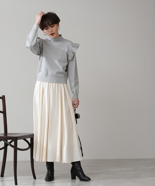 N.（N. Natural Beauty Basic）（エヌエヌナチュラルビューティーベーシック）の「◆ドロップフリルショルダーニット（ニット/セーター・レディース・ライトグレー/オフホワイト/ライトグリーン・MEDIUM）」の8枚目の写真