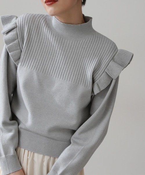 N.（N. Natural Beauty Basic）（エヌエヌナチュラルビューティーベーシック）の「◆ドロップフリルショルダーニット（ニット/セーター・レディース・ライトグレー/オフホワイト/ライトグリーン・MEDIUM）」の14枚目の写真