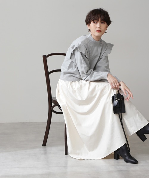 N.（N. Natural Beauty Basic）（エヌエヌナチュラルビューティーベーシック）の「◆ドロップフリルショルダーニット（ニット/セーター・レディース・ライトグレー/オフホワイト/ライトグリーン・MEDIUM）」の7枚目の写真