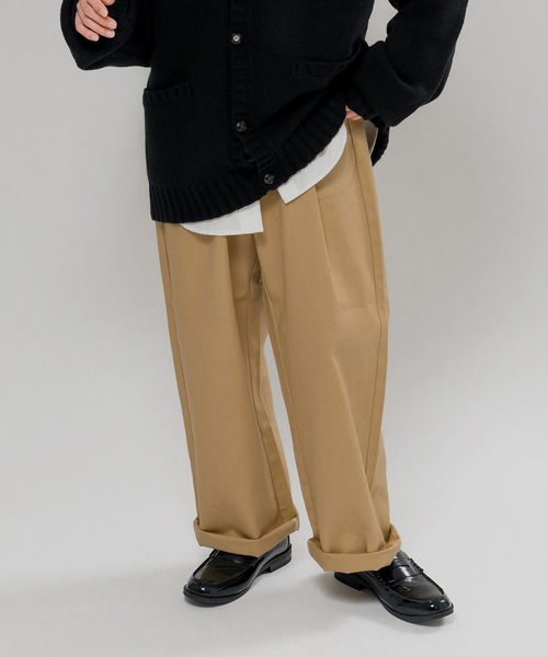 MUHET(ミュエータ)の「カラーストレートチノパンツ(チノパンツ・レディース・ベージュ/オフホワイト/ライトピンク・SMALL/MEDIUM/X-LARGE)」の2枚目の写真