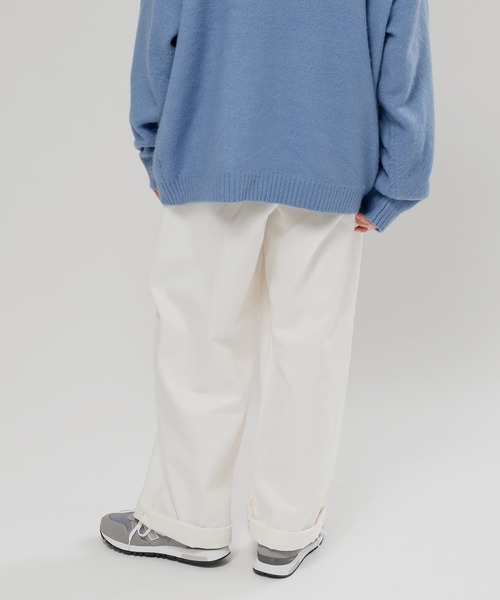 MUHET(ミュエータ)の「カラーストレートチノパンツ(チノパンツ・レディース・ベージュ/オフホワイト/ライトピンク・SMALL/MEDIUM/X-LARGE)」の13枚目の写真