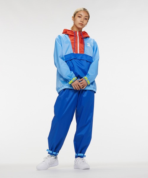 NIKE（ナイキ）の「ナイキ エア フォース 1 フォンタンカ ウィメンズシューズ / Nike Air Force 1 Fontanka Women's Shoes＜22-29cm 展開＞（スニーカー・レディース・クリーム/グレー系その他2/ホワイト/ホワイト系その他2/ホワイト系その他3・23/24/25/26/27/28/22/29/28.5/25.5/26.5/27.5/22.5/24.5/23.5）」の14枚目の写真