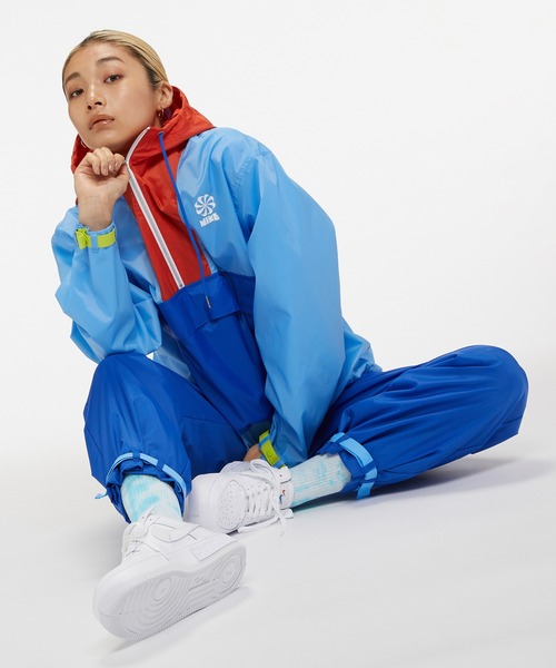 NIKE（ナイキ）の「ナイキ エア フォース 1 フォンタンカ ウィメンズシューズ / Nike Air Force 1 Fontanka Women's Shoes＜22-29cm 展開＞（スニーカー・レディース・クリーム/グレー系その他2/ホワイト/ホワイト系その他2/ホワイト系その他3・23/24/25/26/27/28/22/29/28.5/25.5/26.5/27.5/22.5/24.5/23.5）」の12枚目の写真