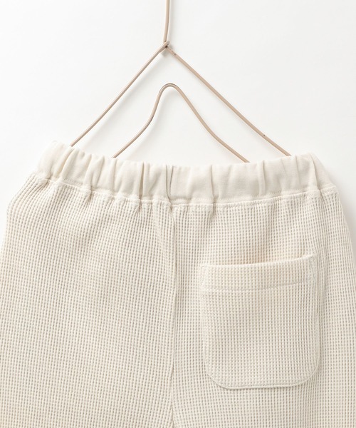 LOWRYS FARM（ローリーズファーム）の「ＴＲＵＥワッフルパンツ　263141（スウェットパンツ・キッズ・アイボリー/ピンク/グリーン・120cm/110cm/140cm/130cm/150cm）」の8枚目の写真