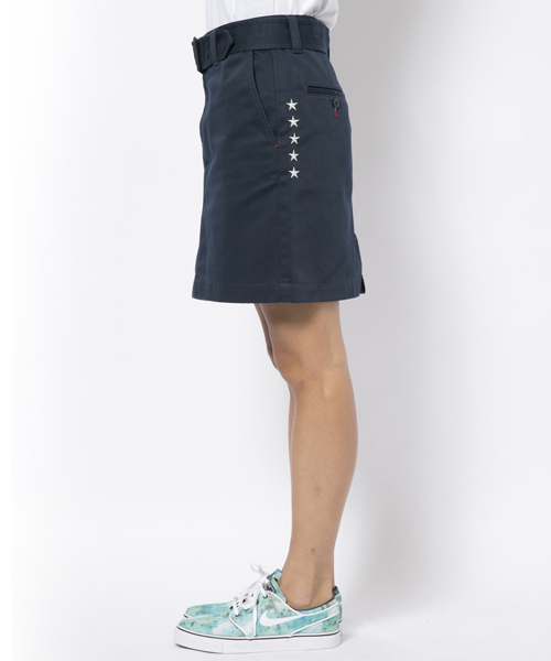 Dickies(ディッキーズ)の「【SEDA6月号掲載】X-girl×Dickies TWILL SKIRT(スカート・レディース・ホワイト/ベージュ/ネイビー・1/2)」の4枚目の写真