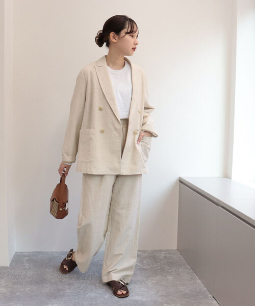 fredy emue(フレディエミュ)の「ギンガムチェック/リネンドビー タックパンツ(セットアップ可能)(その他パンツ・レディース・ベージュ/ネイビー/ホワイト系その他2・38)」の4枚目の写真