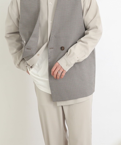 SENSE OF PLACE by URBAN RESEARCH（センスオブプレイスバイアーバンリサーチ）の「チェックダブルテーラードベスト（ベスト・メンズ・ベージュ・MEDIUM/LARGE）」の3枚目の写真