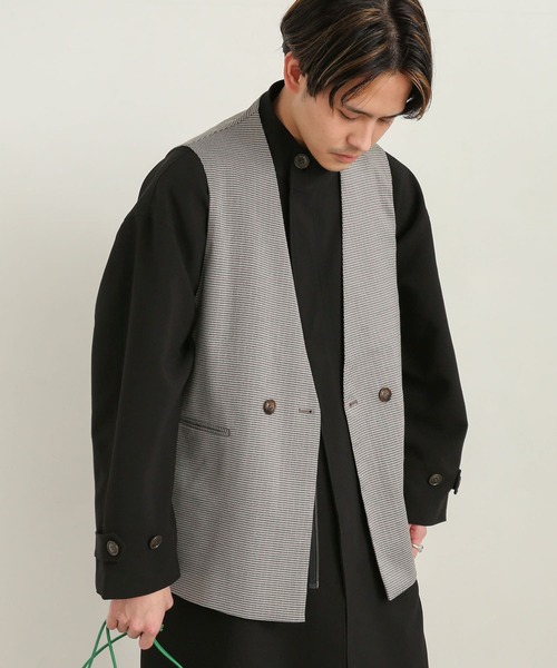 SENSE OF PLACE by URBAN RESEARCH（センスオブプレイスバイアーバンリサーチ）の「チェックダブルテーラードベスト（ベスト・メンズ・ベージュ・MEDIUM/LARGE）」の10枚目の写真