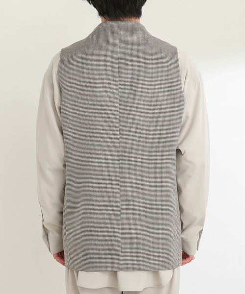 SENSE OF PLACE by URBAN RESEARCH（センスオブプレイスバイアーバンリサーチ）の「チェックダブルテーラードベスト（ベスト・メンズ・ベージュ・MEDIUM/LARGE）」の15枚目の写真