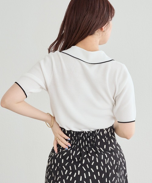 natural couture(ナチュラルクチュール)の「WEB限定/コーデを飾るトレンドアイテム ポロニット(ニット/セーター・レディース・オフホワイト/ブラック/グリーン・FREE)」の6枚目の写真