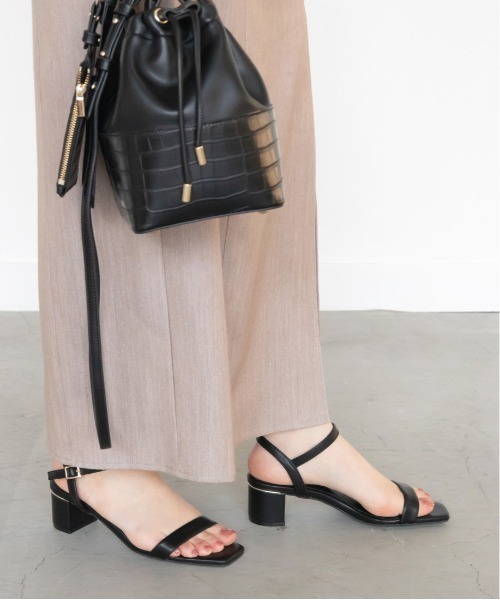 RANDA（ランダ）の「ストレスフリー/ゴールドピースチャンキーヒールサンダル（サンダル・レディース・ブラック/ブルー/アイボリー/グレイッシュベージュ・LL/M/L/S）」の7枚目の写真