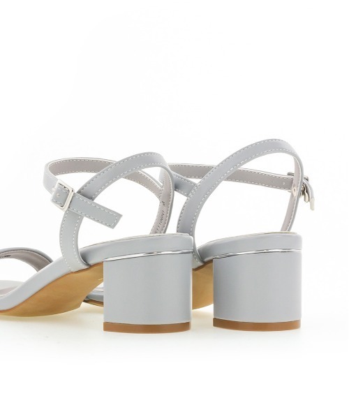 RANDA（ランダ）の「ストレスフリー/ゴールドピースチャンキーヒールサンダル（サンダル・レディース・ブラック/ブルー/アイボリー/グレイッシュベージュ・LL/M/L/S）」の14枚目の写真