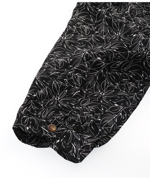 CHILLE（チル）の「インショーパンプリーツオールインワン（サロペット/オーバーオール・レディース・ブラック/アイボリー・FREE）」の7枚目の写真