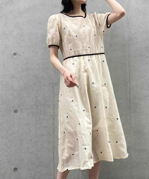 titty&Co. PETIT(ティティアンドコープティ)の「【titty&Co.PETIT】バタフライミディワンピース(ワンピース・レディース・アイボリー・FREE)」の21枚目の写真