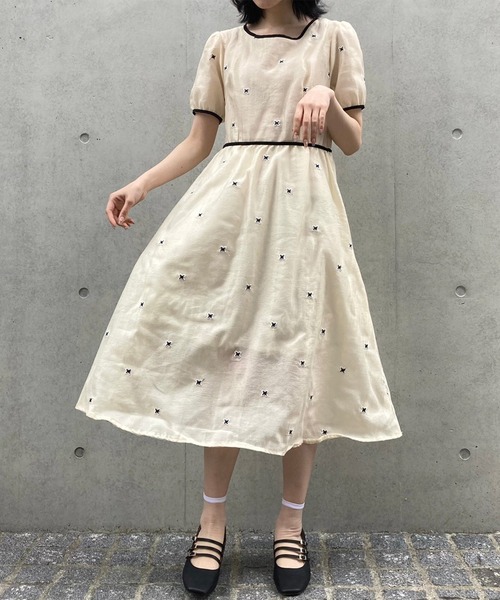 titty&Co. PETIT(ティティアンドコープティ)の「【titty&Co.PETIT】バタフライミディワンピース(ワンピース・レディース・アイボリー・FREE)」の22枚目の写真