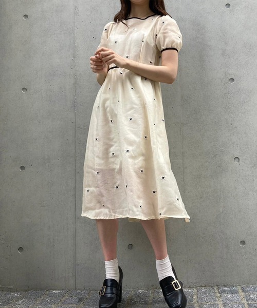 titty&Co. PETIT(ティティアンドコープティ)の「【titty&Co.PETIT】バタフライミディワンピース(ワンピース・レディース・アイボリー・FREE)」の10枚目の写真