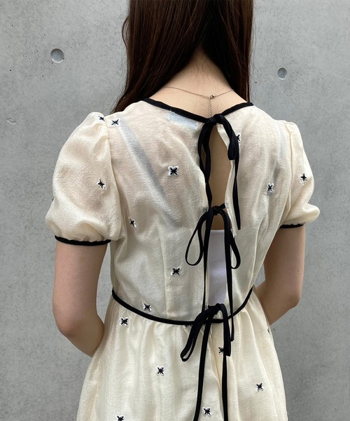 titty&Co. PETIT(ティティアンドコープティ)の「【titty&Co.PETIT】バタフライミディワンピース(ワンピース・レディース・アイボリー・FREE)」の5枚目の写真