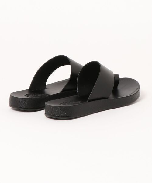 GeeRA(ジーラ)の「軽量トングサンダル(サンダル・レディース・ブラウン/ブラック/アイボリー・LARGE/MEDIUM/SMALL/X-LARGE)」の6枚目の写真