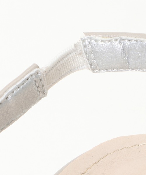 ikka（イッカ）の「ワンベルトロウサンダル（サンダル・レディース・グレー/ブラック/ベージュ・M/L）」の8枚目の写真