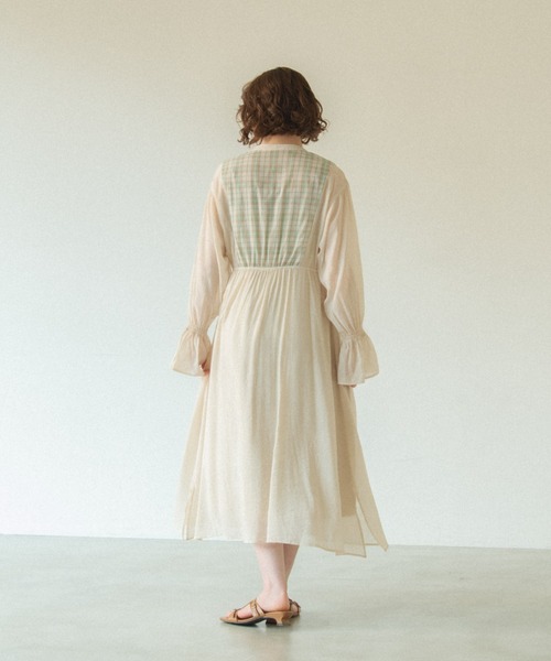 idem（イデム）の「check sheer muse onepiece/チェックシアー切替ワンピース（ワンピース・レディース・ネイビー/アイボリー・FREE）」の8枚目の写真